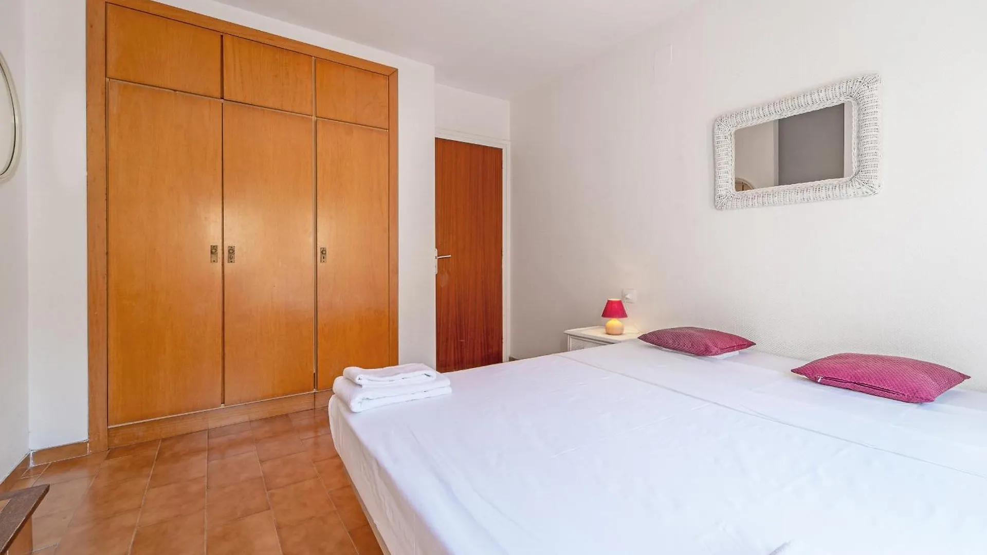 Apartment Welcs Apartamento 174 Emp Cerca Del Mar Empuriabrava