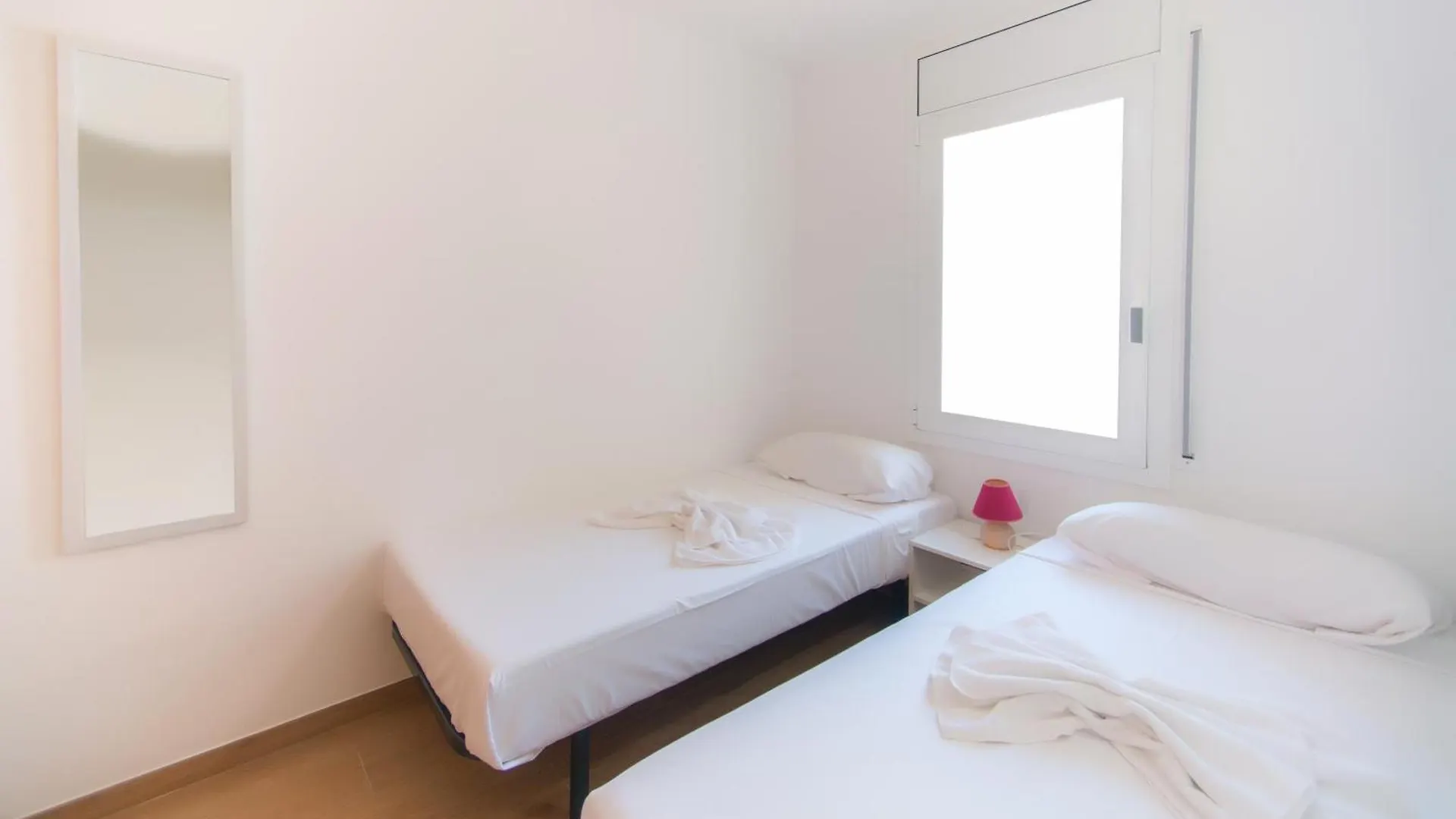 Welcs Apartamento 174 Emp Cerca Del Mar Empuriabrava 0*,  İspanya